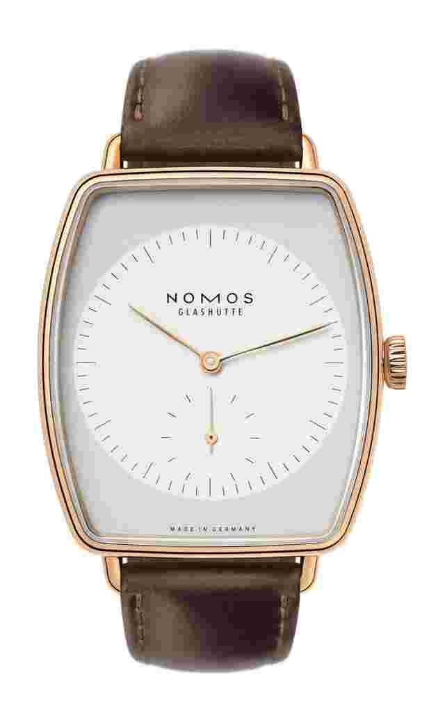 Nomos Glashütte
  
          Lux Hermelin