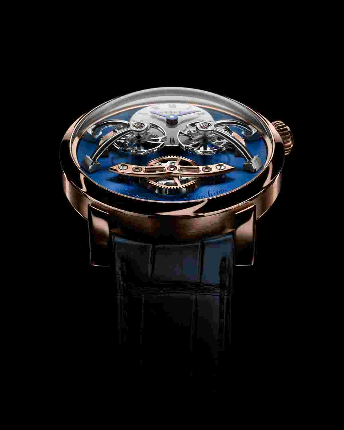 MB&F
  
          LM2 Red Gold Blue