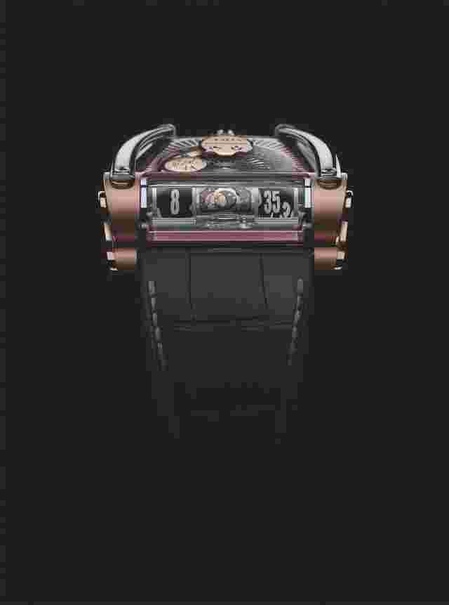 MB&F
  
          MoonMachine 2 RG