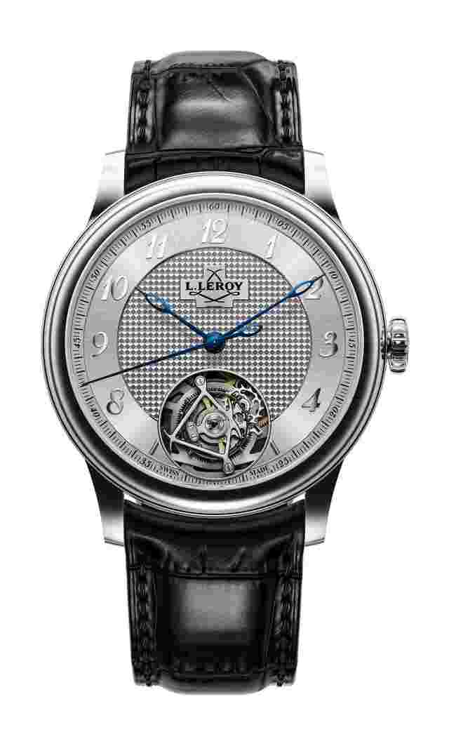 L. Leroy
Elyor Titanium