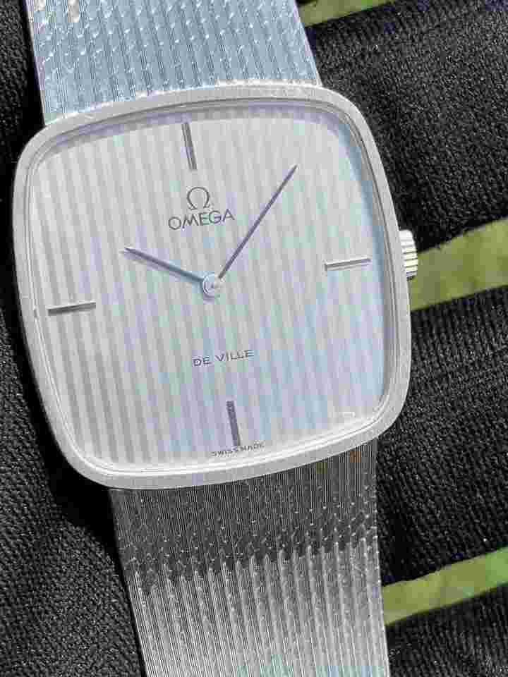 Omega De Ville
Deville Vintage