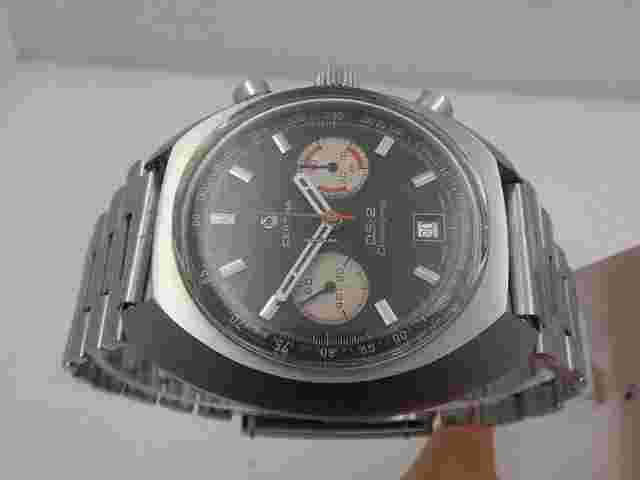 Certina DS-2
                           
                                 Turtle Chronolympic 42,5 mm 8601-300 Stainless Steel Bracelet Manual YEARS '70s