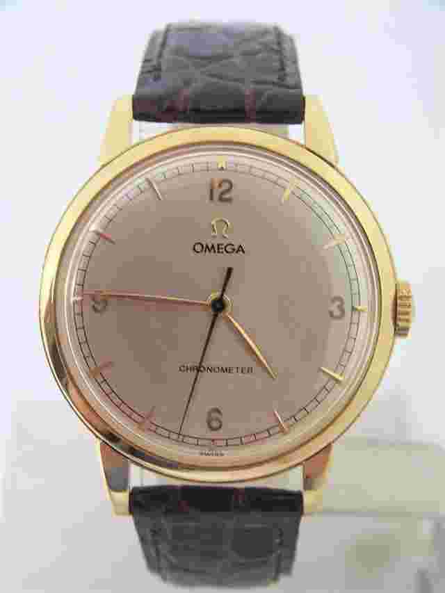 Omega Classic
                           
                                 Vintage Solid 18k Gold 17J Winding Watch 1950s Cal. 30T2 SC RG CHRONOMETER​ EXLNT