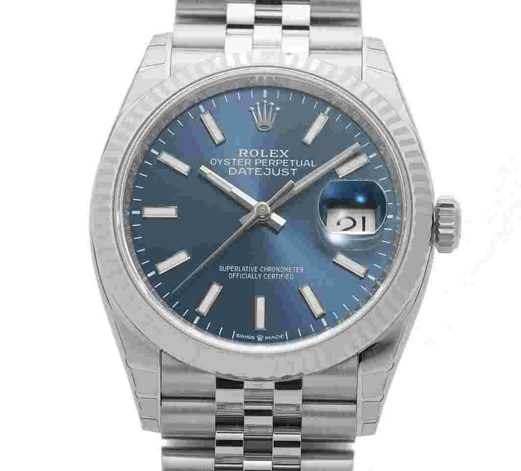 Rolex Datejust 36
36mm Steel Blue Index Dial 18k Fluted Bezel Jubilee Bracelet