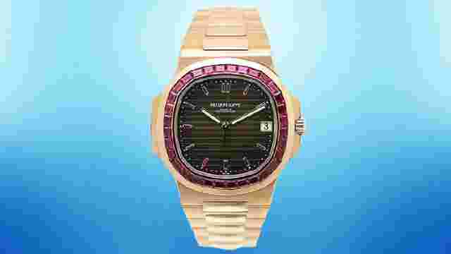 Patek Philippe Nautilus
                           
                                 5723/112R-001 Ruby Nautilus