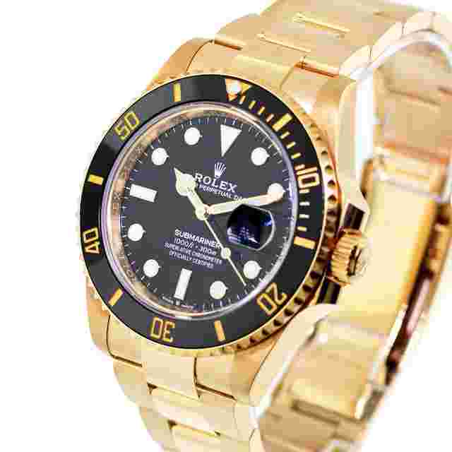 Rolex Submariner Date
                           
                                 41mm Yellow Gold Black Index Dial & Black Ceramic Bezel 126618