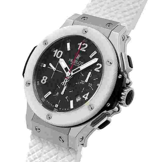 Hublot Big Bang 44 mm
Boutique 'White Carbon' Limited Edition 250 Pieces in Steel & Microblasted White