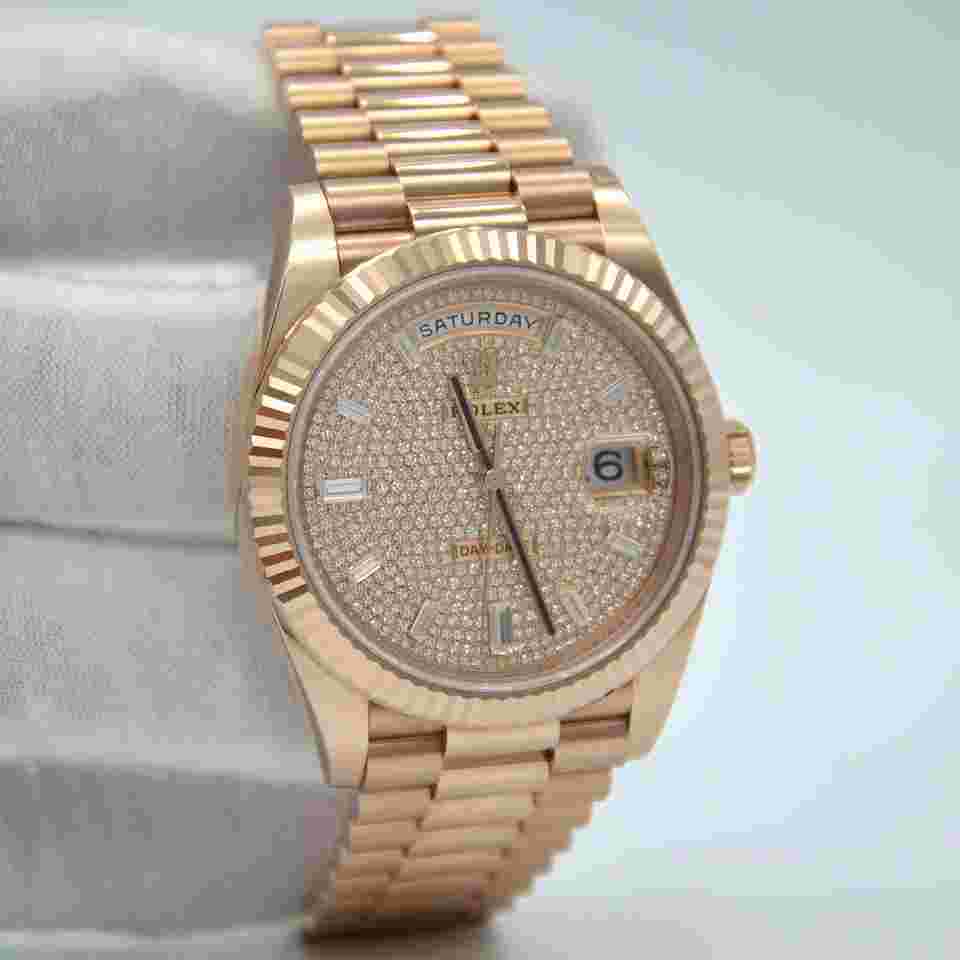 Rolex Day-Date 40
Diamond Paved Dial