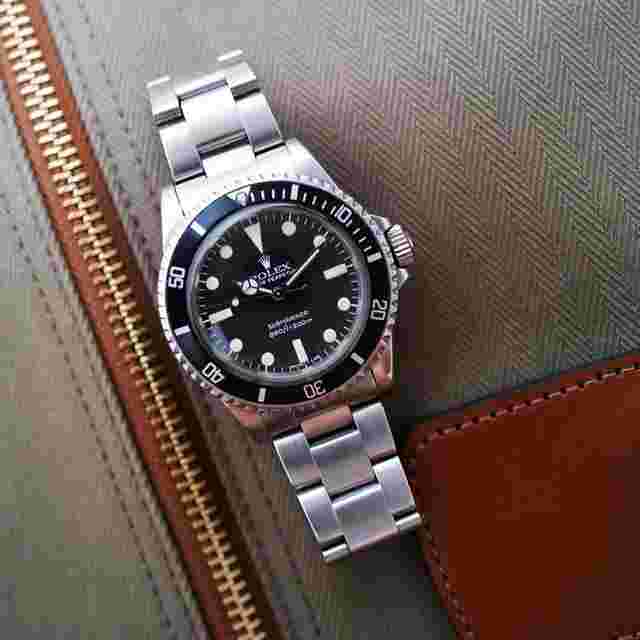Rolex Submariner (No Date)
                           
                                 Ref. 5513 Maxi Dial Circa 1981
