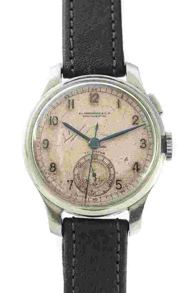 Longines
                           
                                 chronograph Ref. 4278 ‘Stop Legend’ 32mm chronograph