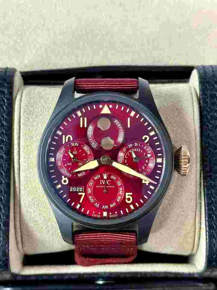 IWC Big Pilot
                           
                                 Perpetual Calendar Lewis Hamilton Ceramic Edition 100 Pieces IW503002