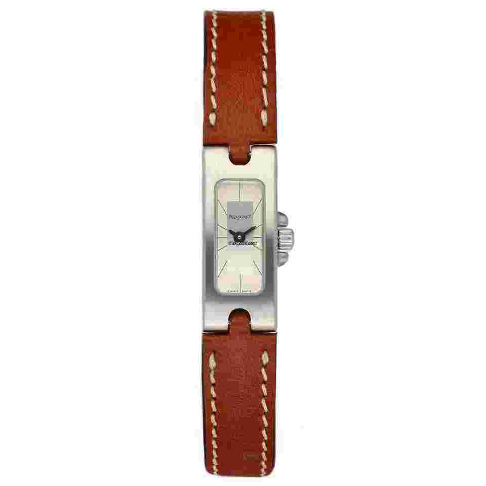 Pequignet
                           
                                 036 Petite Rectangle 10.5mm Brown Leather Steel Quartz Women's Watch