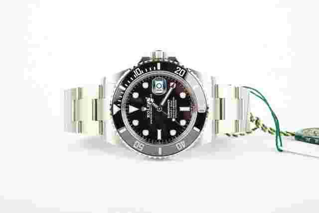 Rolex Submariner Date
                           
                                 126610LN 2-2022 CARD / COMPLETE