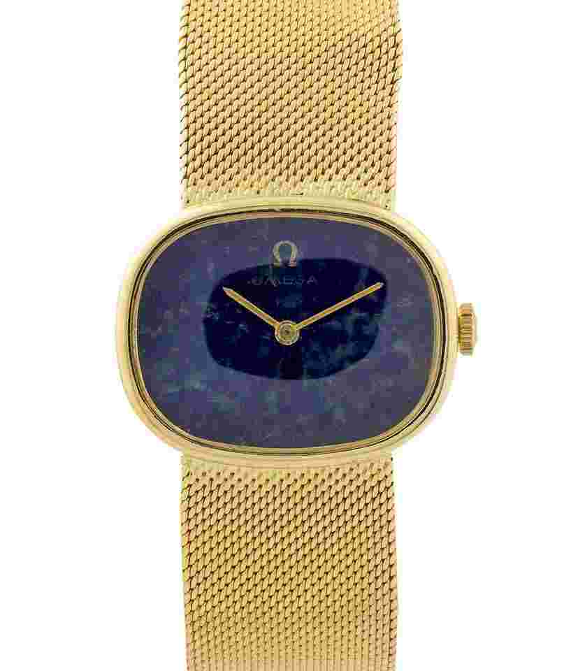 Omega Classic
Vintage 18k Yellow Gold 32mm Lapis Dial Dress Watch