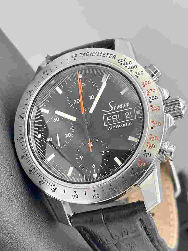Sinn 303
Drivers Chronograph 41mm Swiss Valjoux 7750 Automatic Black Dial