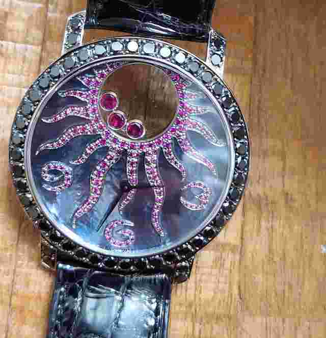 Chopard Happy Diamonds
                           
                                 Sun 207470-1009 18K White Gold 40mm Black Diamond Ladies Watch NEW UNWORN