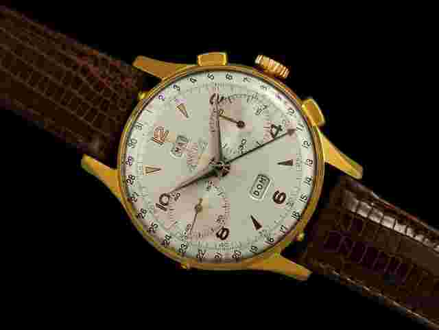Angelus
                           
                                 1940's Vintage Large Mens Triple Calendar Chronograph 18K Gold Plated - The Chronodato