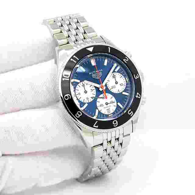 TAG Heuer Autavia
                           
                                 CBE2115 Autavia “Watches of Switzerland Anniversary” Australia Limited Edition