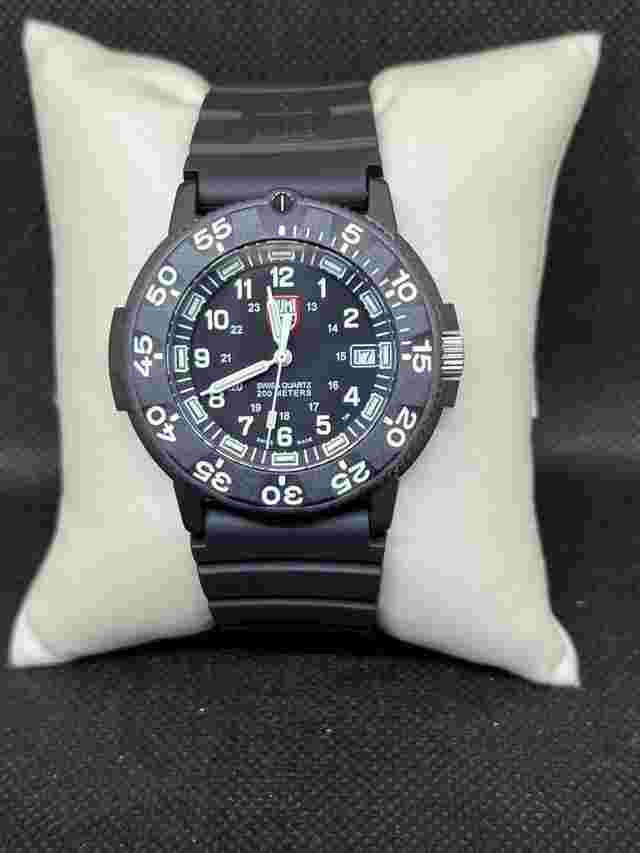 Luminox Original Navy Seal
                           
                                 Quartz Men's Watch