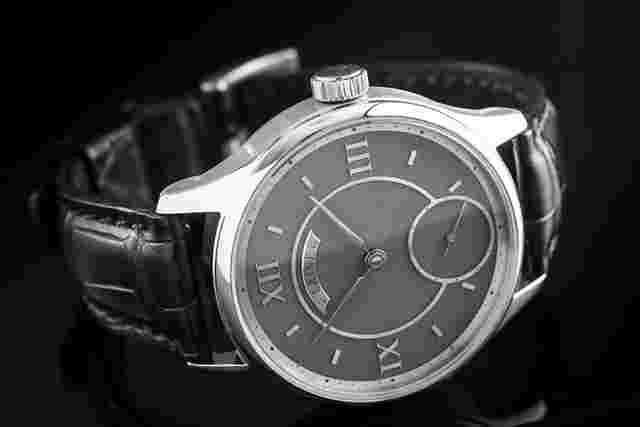Laine Gelidus 2 Manual Steel 40,5mm Box & Papers