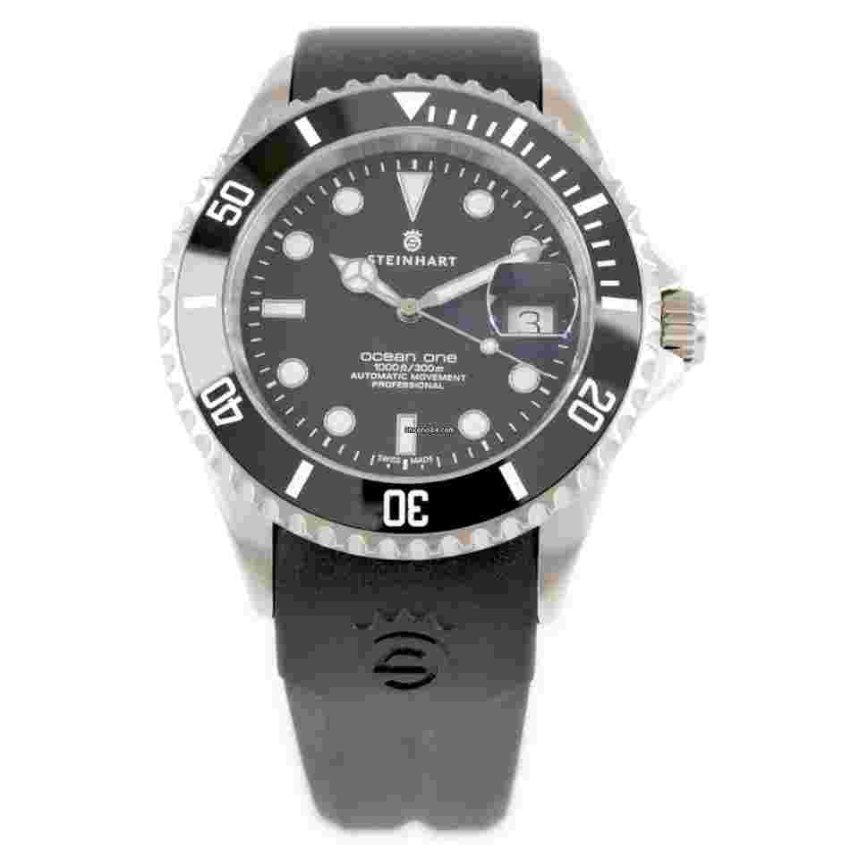 Steinhart Ocean 1
One 42mm Black Ceramic Bezel Automatic Swiss Diver Watch 103-1079