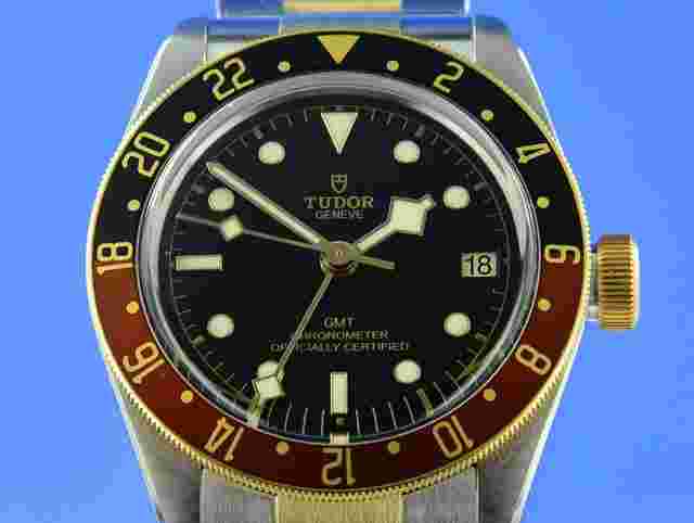 Tudor Black Bay GMT
                           
                                 Stahl / Gold Rootbeer’’ 79833MN