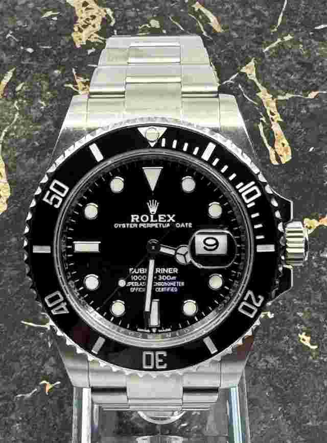 Rolex Submariner Date
                           
                                 New 2025 - Submariner Date 126610LN - White tag