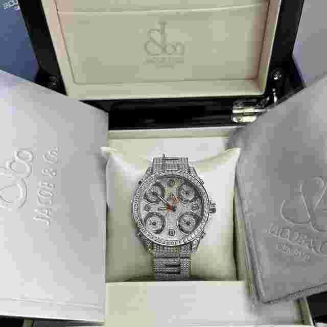 Jacob & Co. Five Time Zone
                           
                                 JCM30 40mm Stainless Steel Diamond Pave Watch