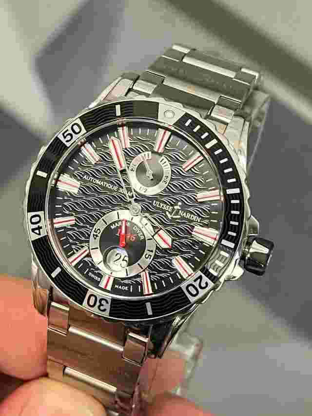Ulysse Nardin Diver Chronometer
                           
                                 Maxi Marine Diver