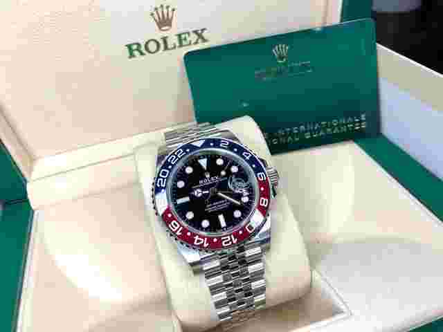 Rolex GMT-Master II
                           
                                 «Pepsi» Jubilee bracelet-2021
