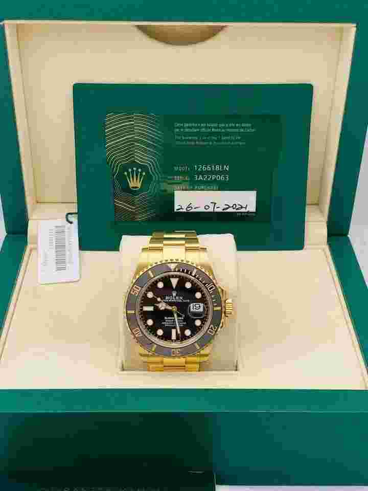 Rolex Submariner Date
                           
                                 41mm Black Dial Yellow Gold 126618LN 2021