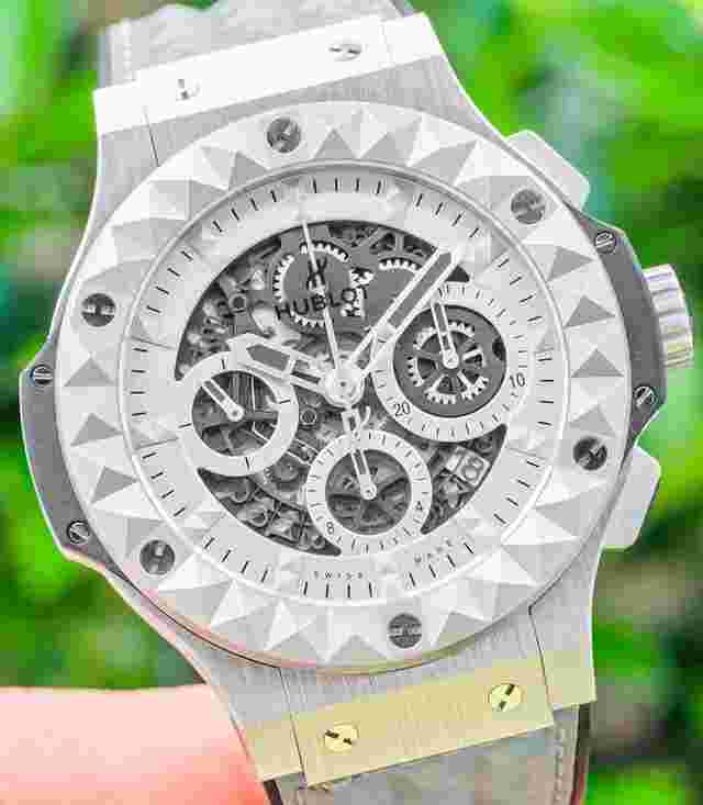Hublot Big Bang Aero Bang
                           
                                 Depeche Mode Limited Edition of 250 COMPLETE Skeleton Steel Boxes Papers