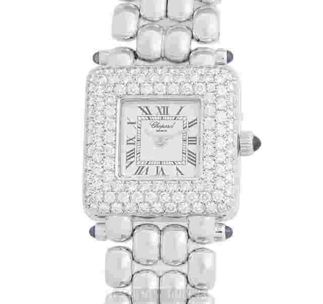 Chopard Happy Sport
                           
                                 28mm Ladies Classic Square 18k White Gold Factory Diamonds
