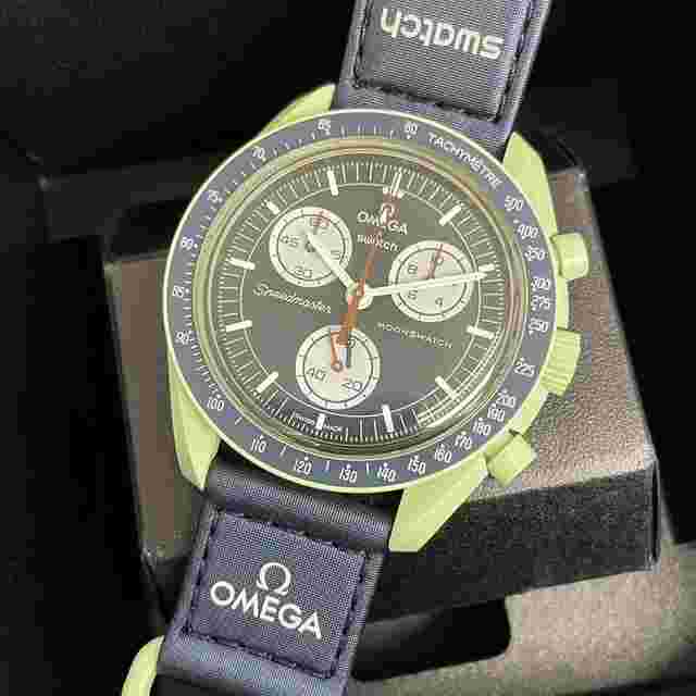 Swatch Moonswatch
                           
                                 NEW Moonswatch "Mission On Earth" Swatch x Omega Green Blue SO33G100
