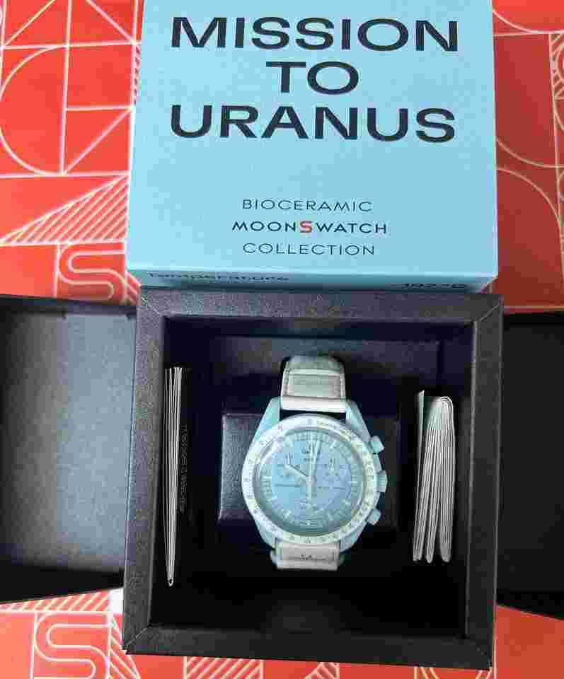 Swatch Moonswatch
"Mission To Uranus" Swatch x Omega