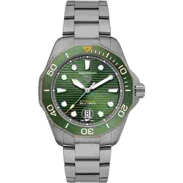 TAG Heuer Aquaracer 300M
                           
                                 Professional 300 43mm