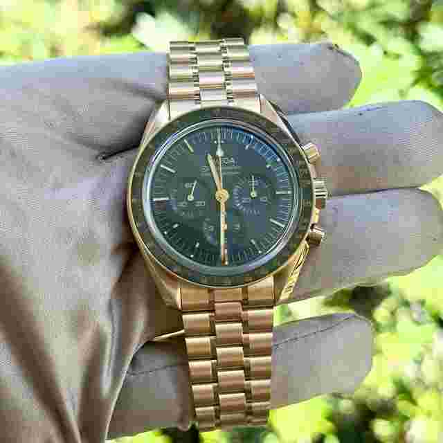 Omega Speedmaster Professional Moonwatch
                           
                                 Moonshine Gold Full Bracelet