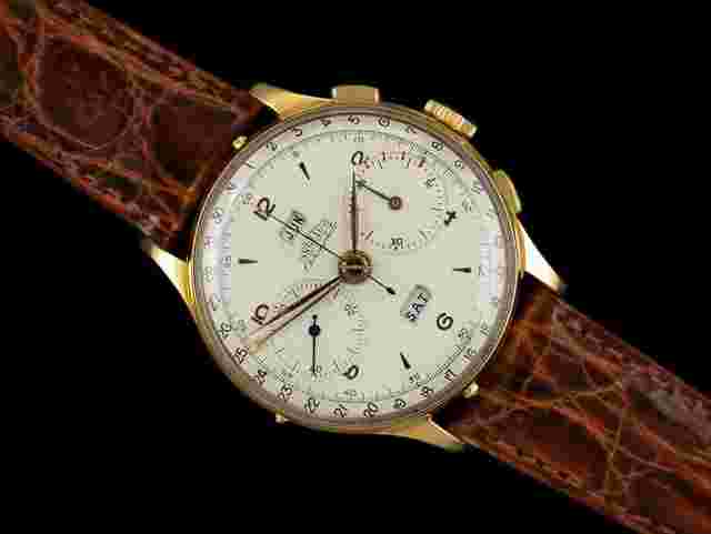 Angelus
                           
                                 1940's Vintage Large Mens Triple Calendar Chronograph 18K Gold Plated - The Chronodato