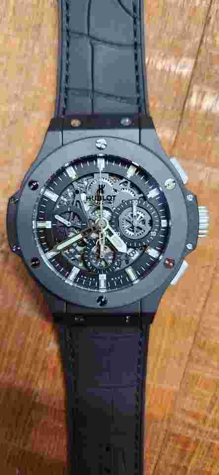 Hublot Big Bang Aero Bang
Black Magic Aero Bang 44mm Mens Watch NEW UNWORN 311.CI.1170.GR