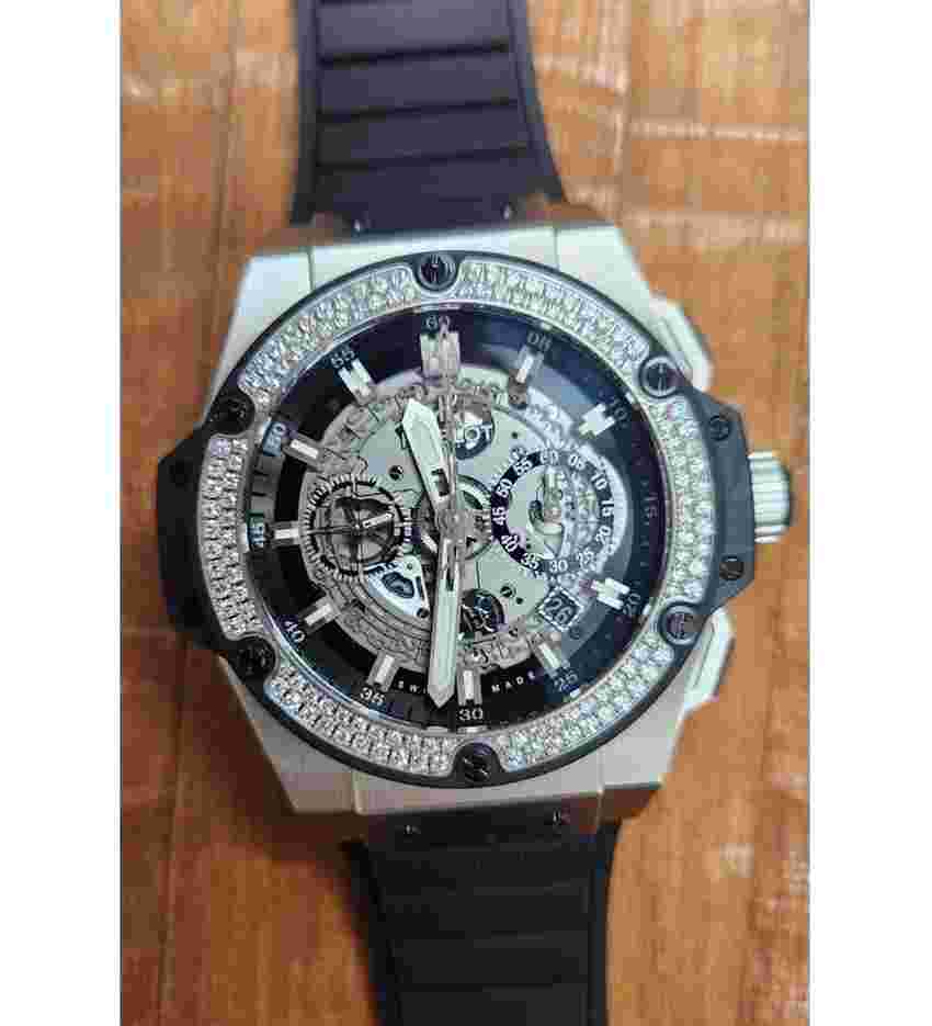 Hublot King Power
Unico Diamonds Flyback Chronograph 48mm NEW UNWORN 701.NX.0170.RX.1104