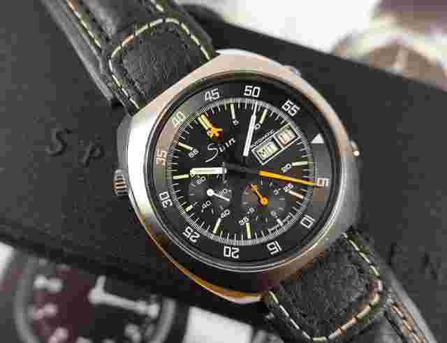 Sinn 140
                           
                                 44 mm 140 B Chronograph Automatik LEMANIA 5012 140B vintage SINN REVISION BOX Pre D1