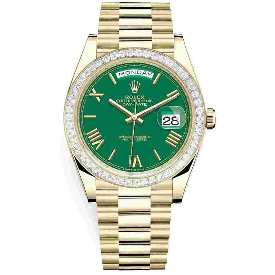 Rolex Day-Date 40
40mm Conor McGregor President 18kt Yellow Gold Baguette Diamond Novelty 228398TBR