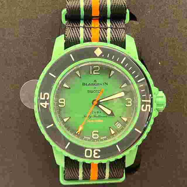 Swatch Scuba Fifty Fathoms
                           
                                 Blancpain Scuba Fifty Fathoms Indian Ocean