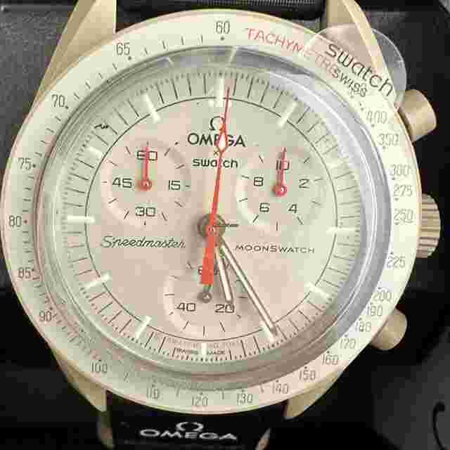 Swatch Moonswatch
                           
                                 "Mission To Jupiter" Swatch x Omega White 42 SO33C100