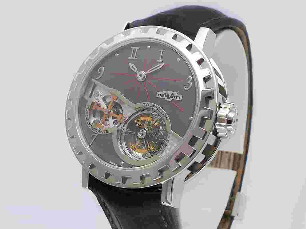 Dewitt Academia
Tourbillon Force Constante Platinum AC.8003.20.M118