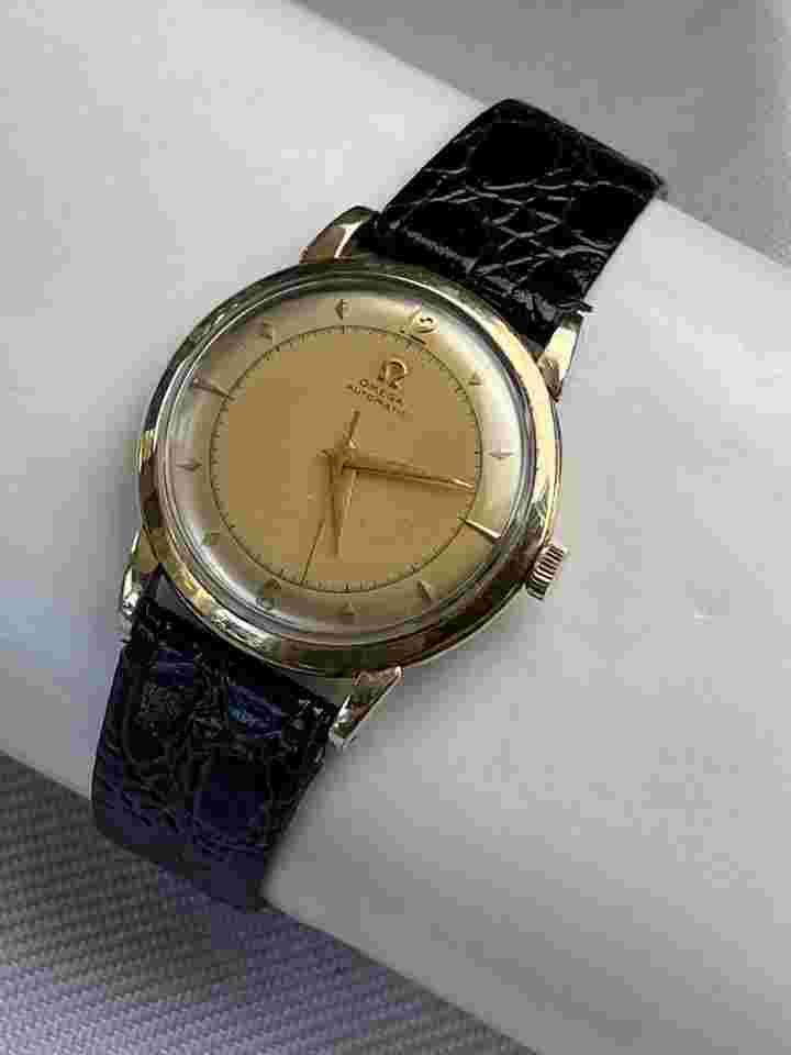 Omega Bumper
                           
                                 Gold Capped Bumper Automatic Two Tone Pie Pan Dial Screw Down Back Vintage G6232 Swiss
