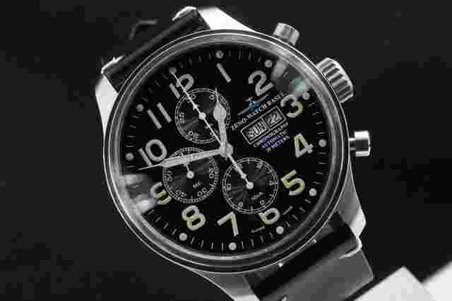 Zeno-Watch Basel
                           
                                 Pilot Chronograph Day Date