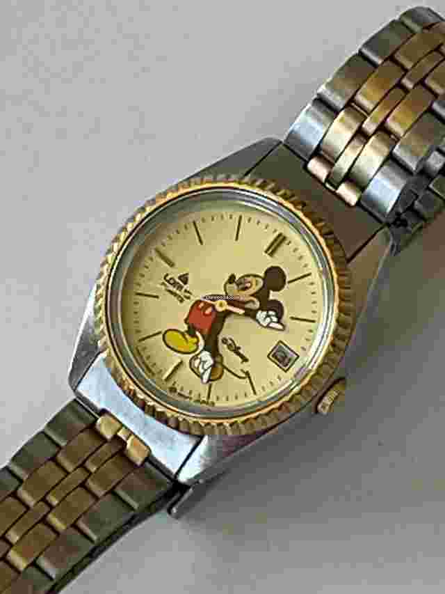 Lorus
                           
                                 Seiko Mickey Mouse Ladies Two-Tone Calendar Date Vintage Made in Japan