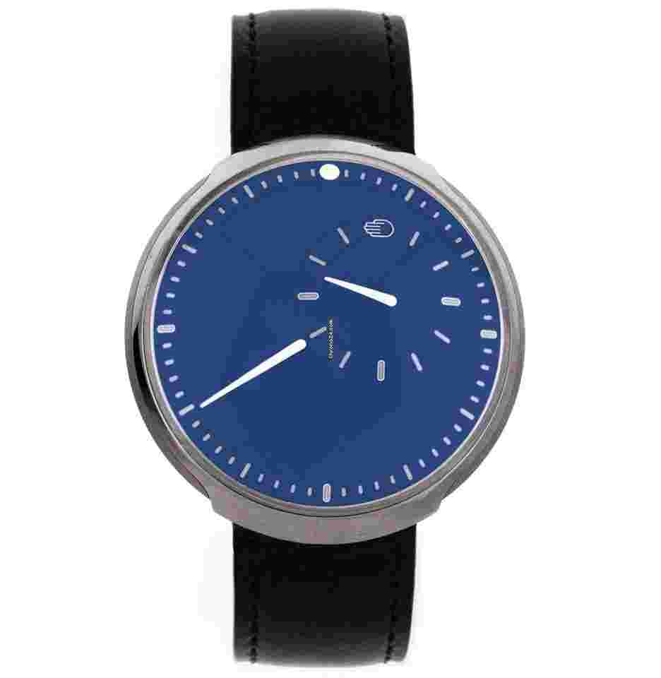 Ressence
                           
                                 Type 8 Blue Dial Titanium 42.9mm Type 8.1C