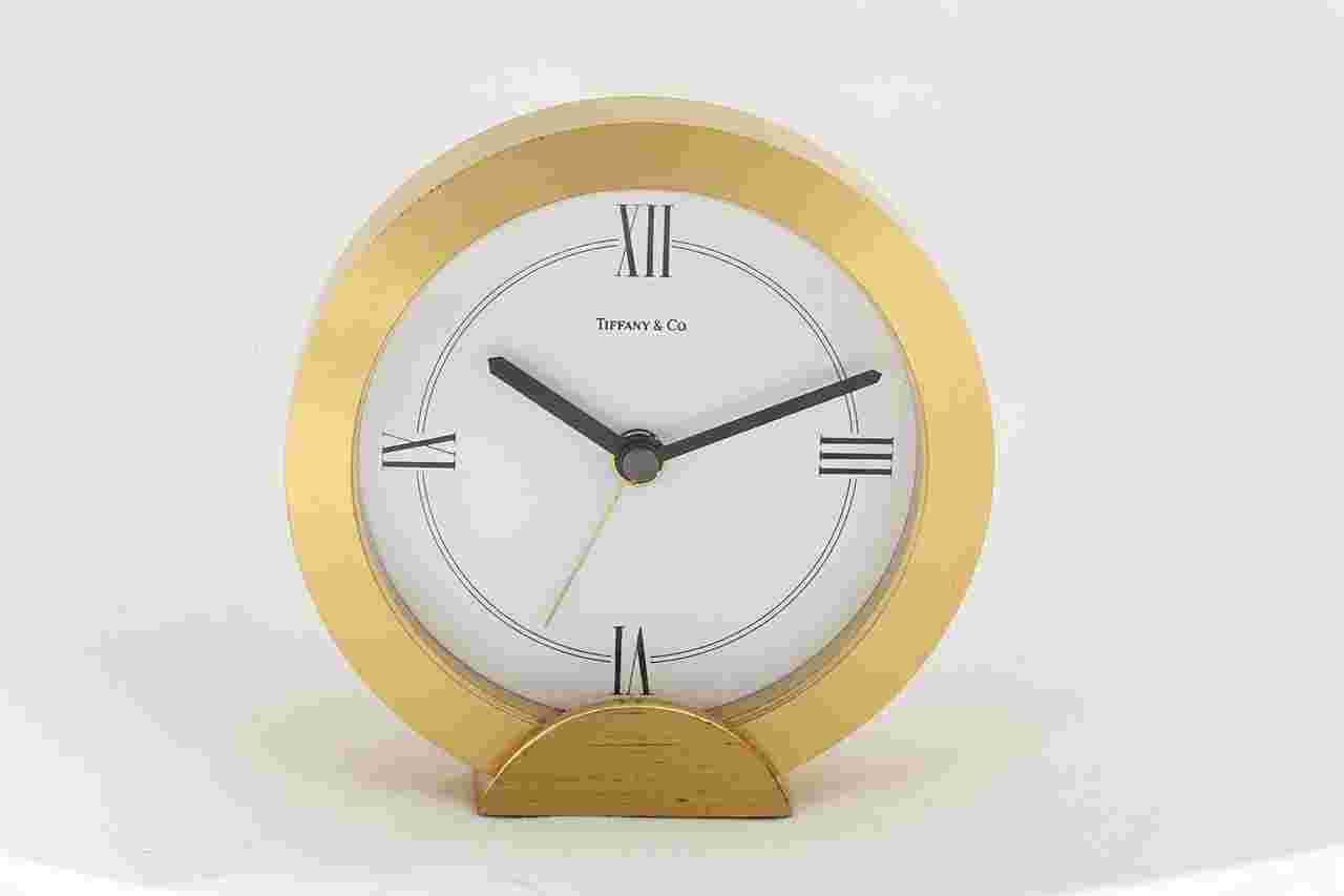Tiffany Atlas White Dial Table Clock